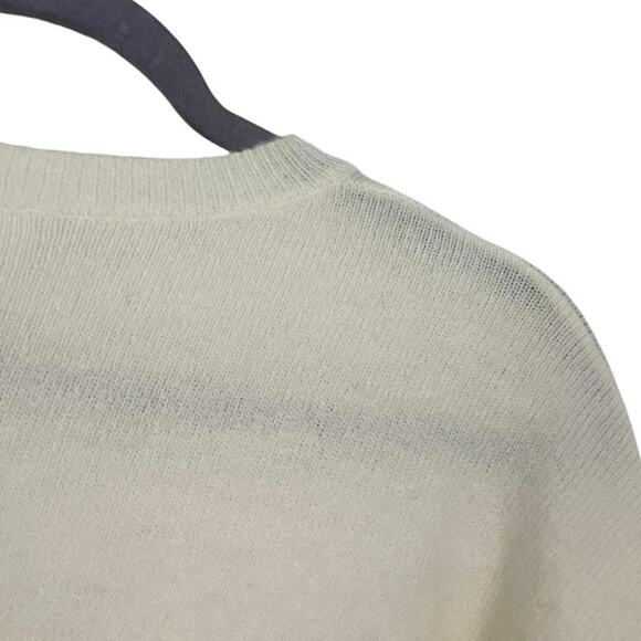 Le Lis Holly Jolly Sweater - Picture 6 of 7